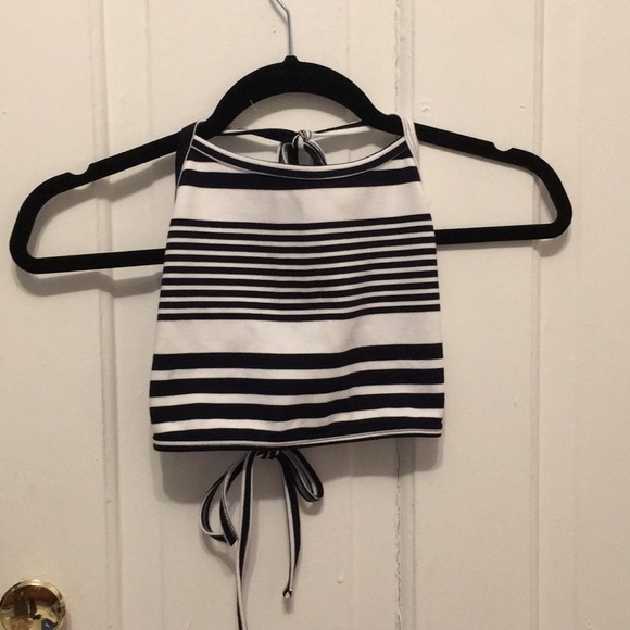 American Apparel crop top - Picture 2 of 3